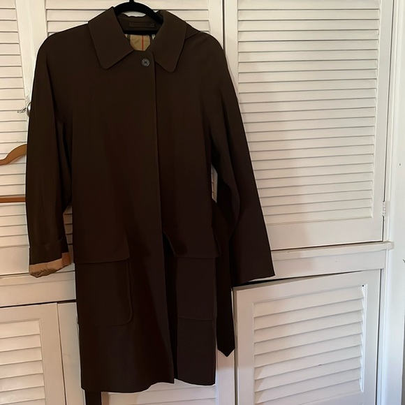 Burberry Trench coat Olive Green size small EUC - Picture 2 of 15